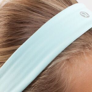 Lululemon VINTAGE Slipless Headband in Aquamarine